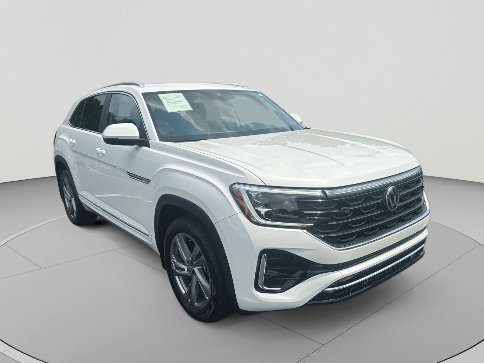 Used 2024 Volkswagen Atlas Cross Sport SEL R-Line