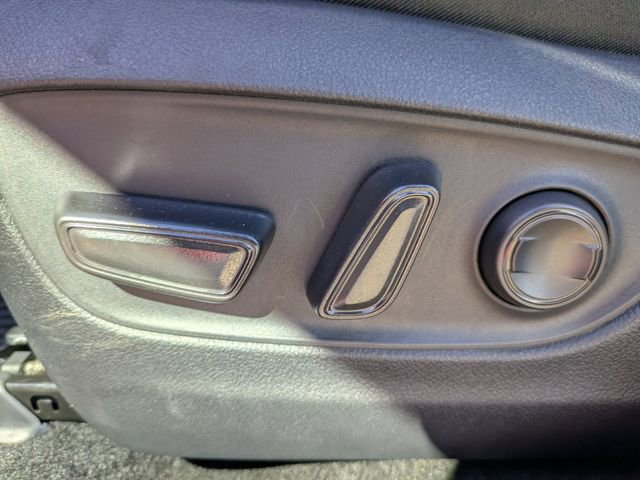 Used 2019 Toyota RAV4 XLE image 23