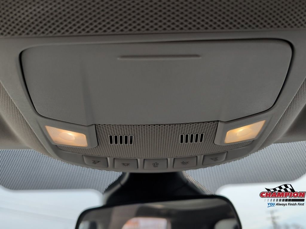 Used 2022 Ford Edge SE image 24