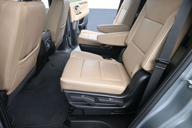 Used 2024 Chevrolet Tahoe Premier w/ Premium Package AWD/4WD image 25
