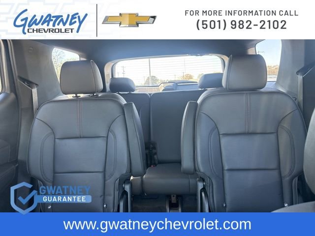 Used 2023 Chevrolet Traverse RS w/ LPO, Floor Liner Package FWD image 24
