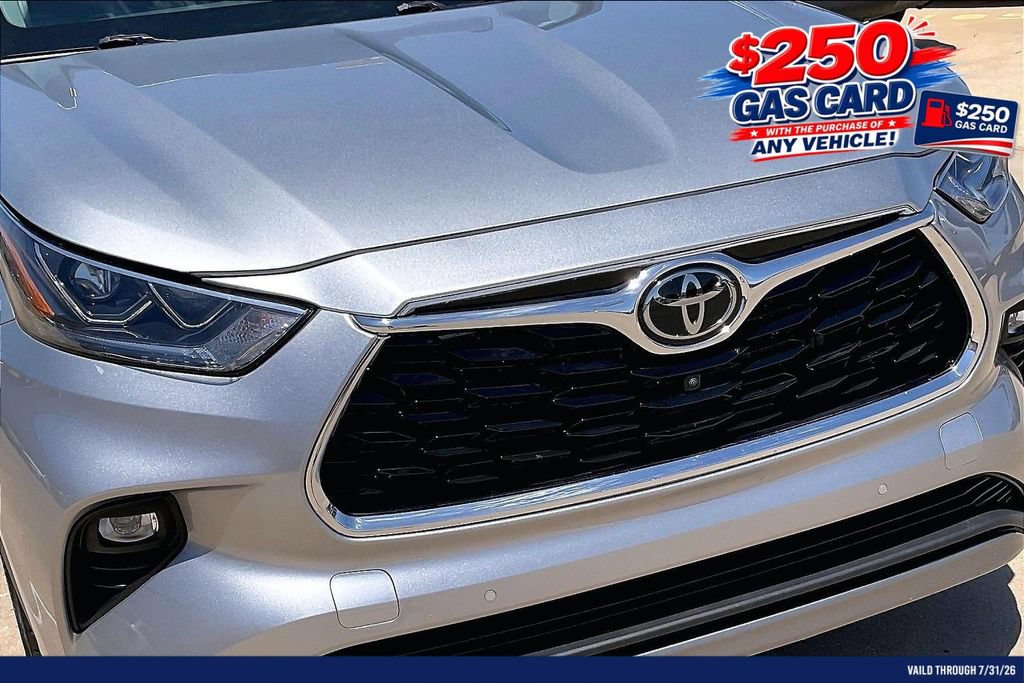 Used 2023 Toyota Highlander Platinum AWD/4WD image 31