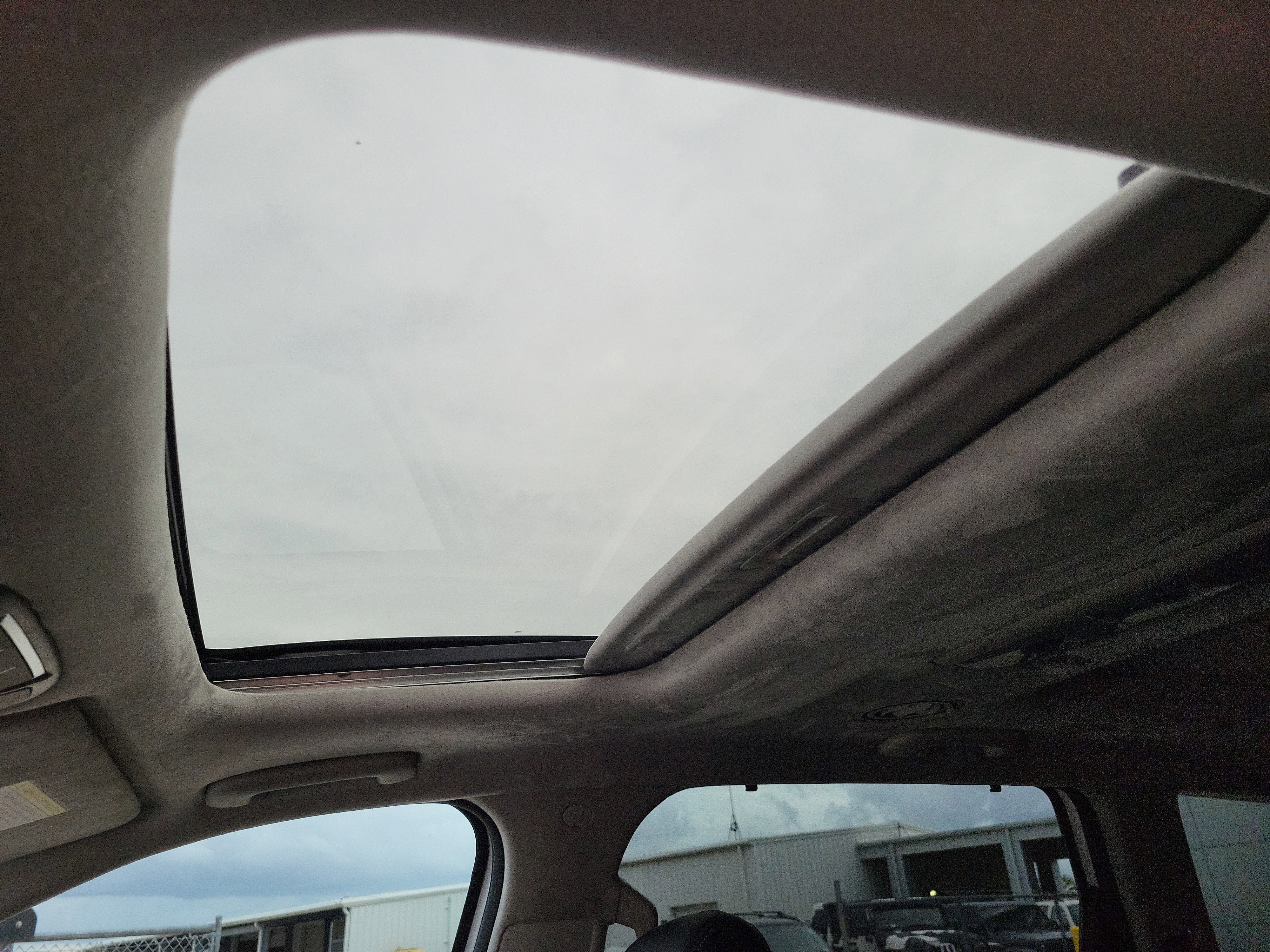 Used 2022 Kia Telluride SX w/ SX Prestige Package image 30