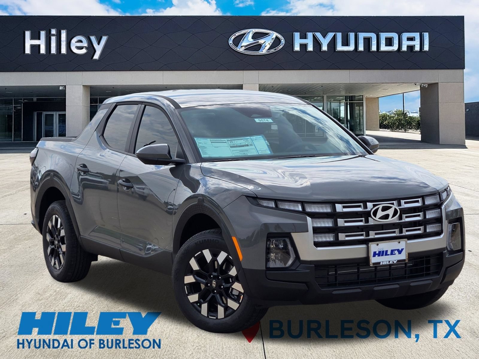 New 2027 Hyundai Santa Cruz SE FWD image 2