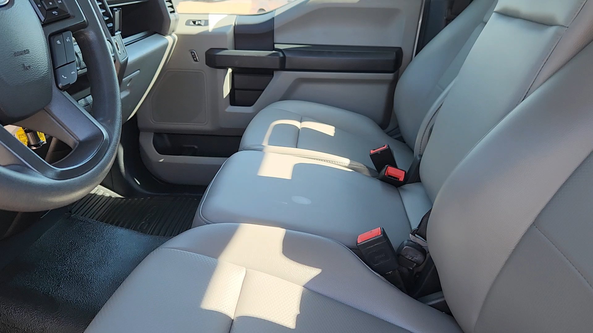 Used 2022 Ford F250 XL w/ STX Appearance Package AWD/4WD image 28