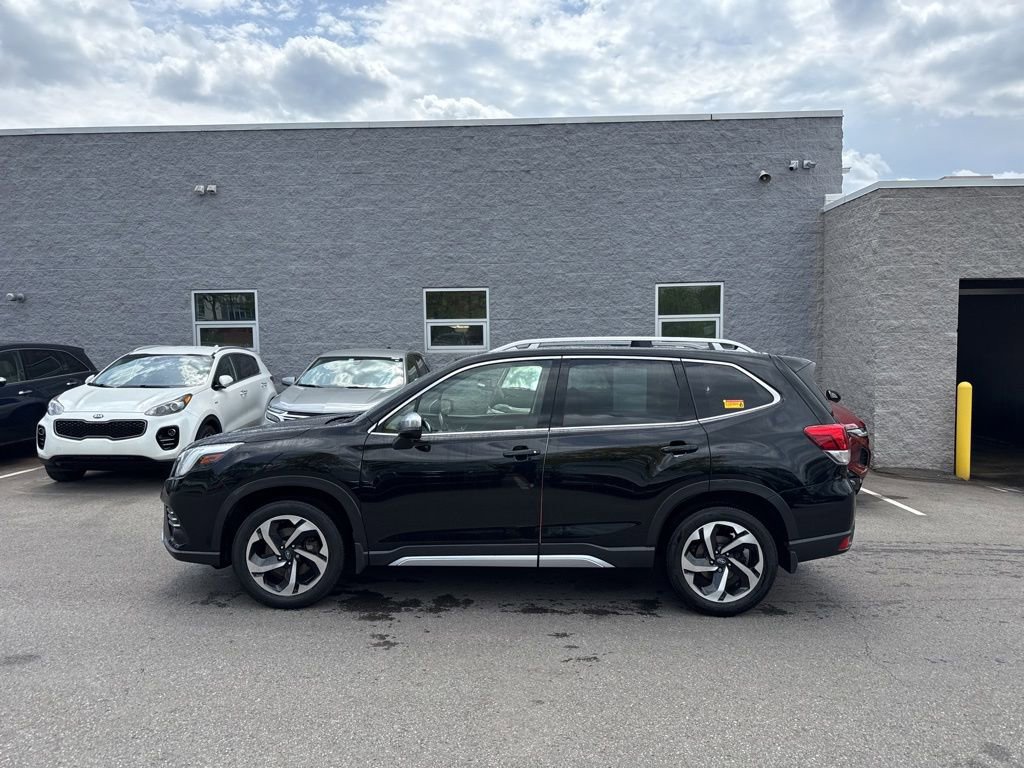 Used 2024 Subaru Forester Touring AWD/4WD image 8