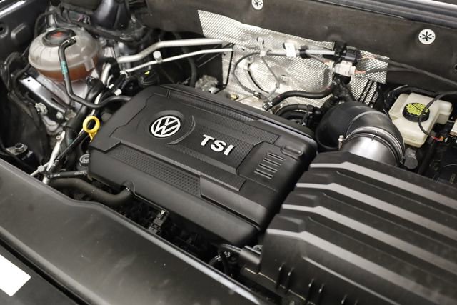 Used 2023 Volkswagen Atlas Cross Sport SE image 9