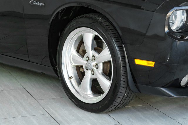 Used 2009 Dodge Challenger R/T RWD image 50