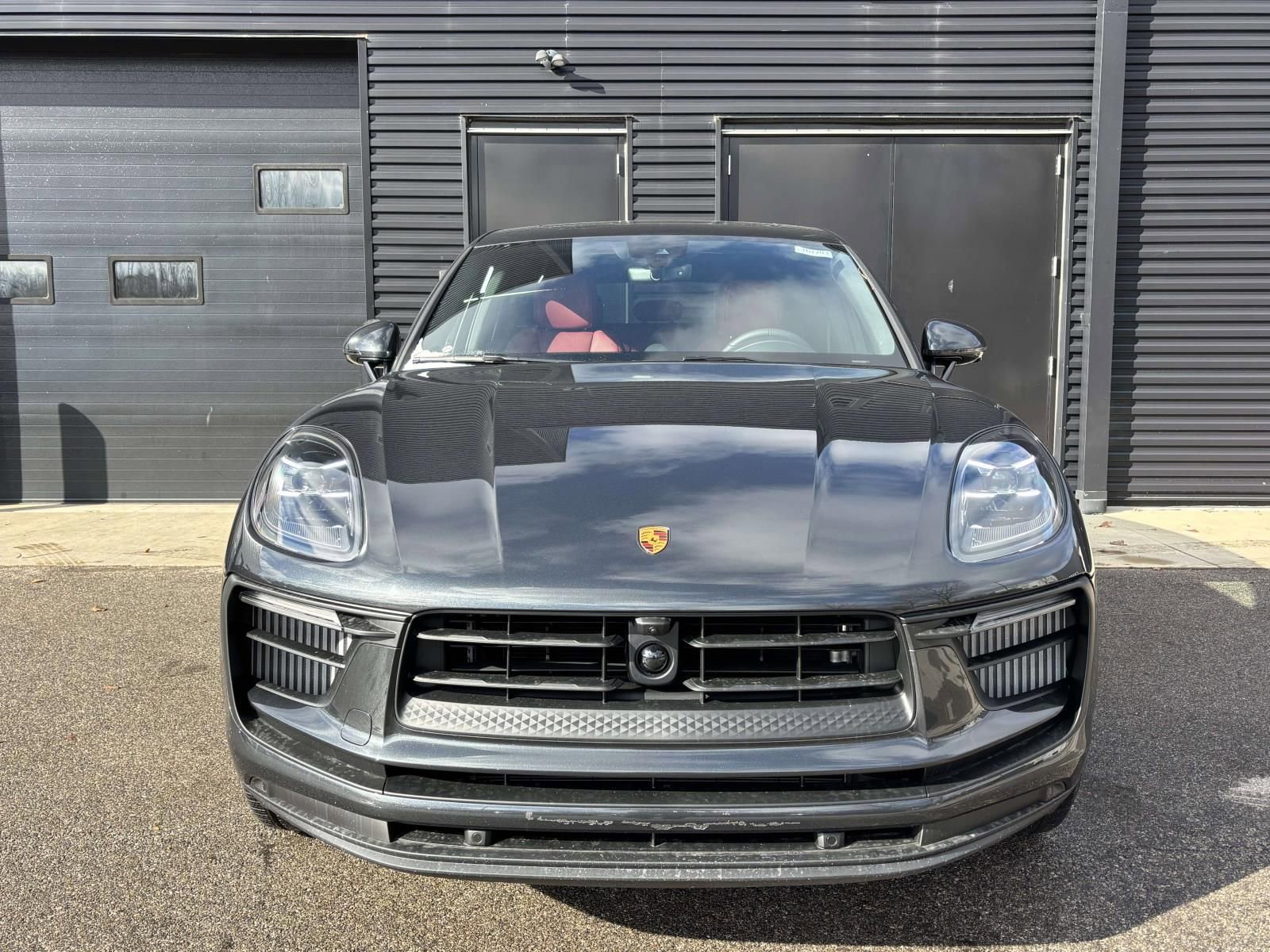 New 2026 Porsche Macan S image 13