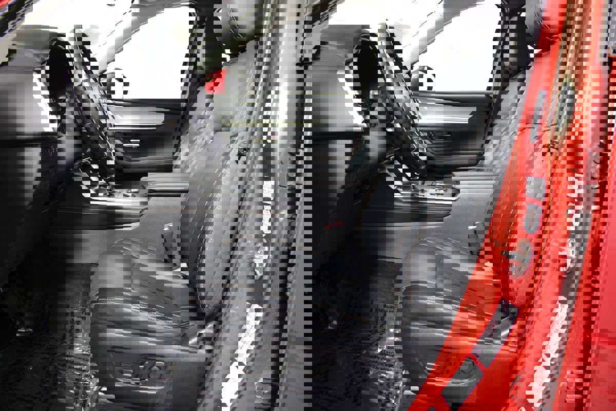 Used 2024 MAZDA CX-90 3.3 Turbo w/ Preferred Plus image 8