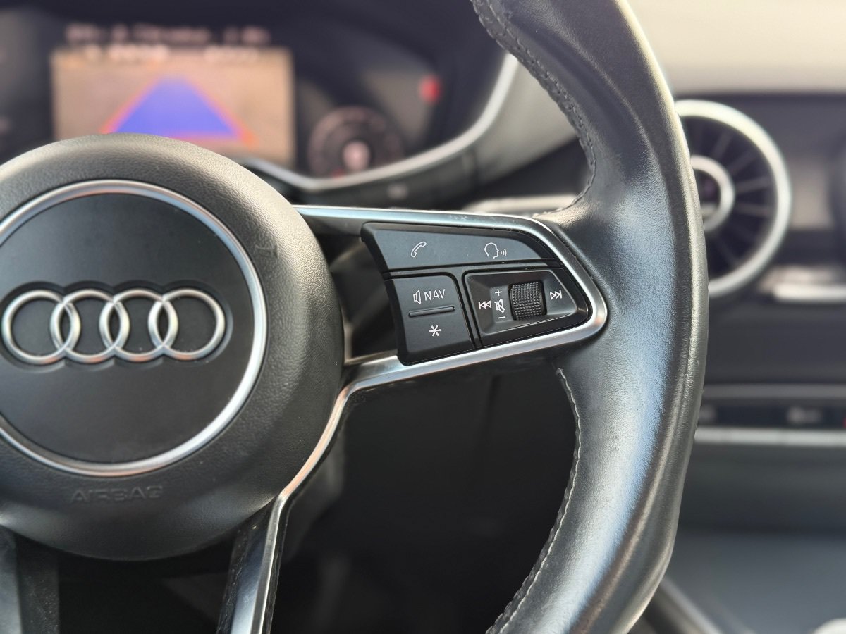 Used 2017 Audi TTS 2.0T Coupe AWD/4WD image 19
