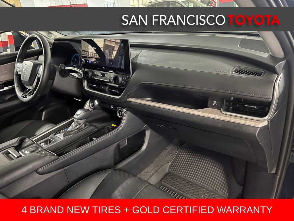 Certified 2024 Toyota Grand Highlander Limited AWD/4WD image 24