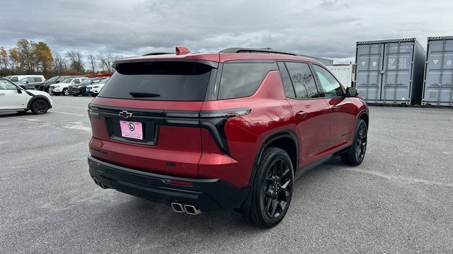 Certified 2024 Chevrolet Traverse RS image 3