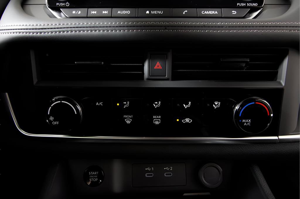 Used 2024 Nissan Rogue S image 29