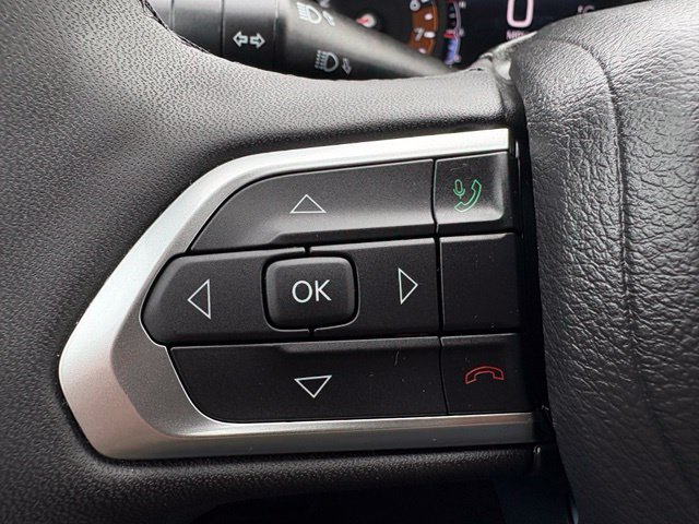 Used 2025 Jeep Compass Limited AWD/4WD image 23