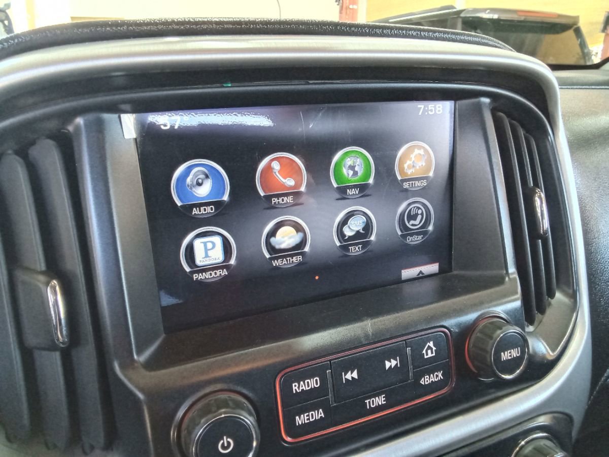 Used 2015 GMC Canyon SLE w/ SLE Convenience Package image 38