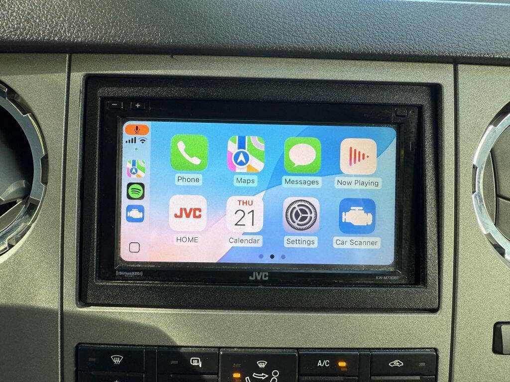 Used 2014 Ford F250 XLT w/ Snow Plow Prep Package image 17