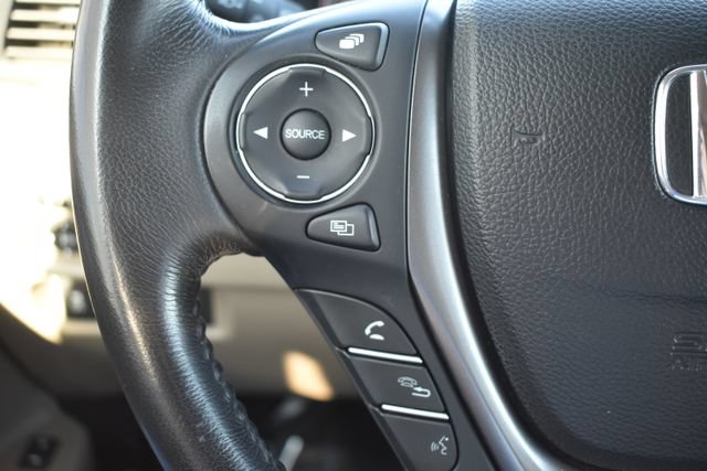 Used 2017 Honda Pilot EX-L image 25
