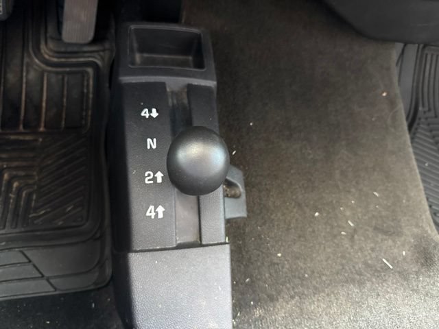 Used 2019 Chevrolet Silverado 2500 W/T AWD/4WD image 11