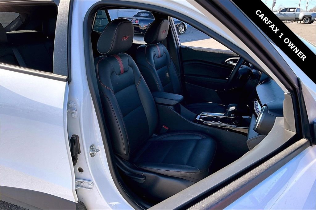 Used 2025 Chevrolet Trax RS w/ Driver Confidence Package image 27