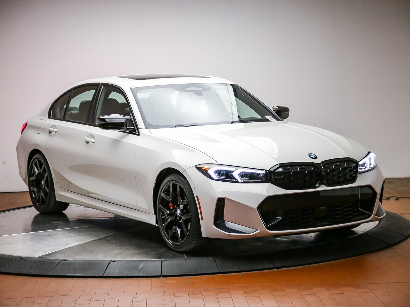 Certified 2025 BMW M340i xDrive w/ Premium Package AWD/4WD image 6