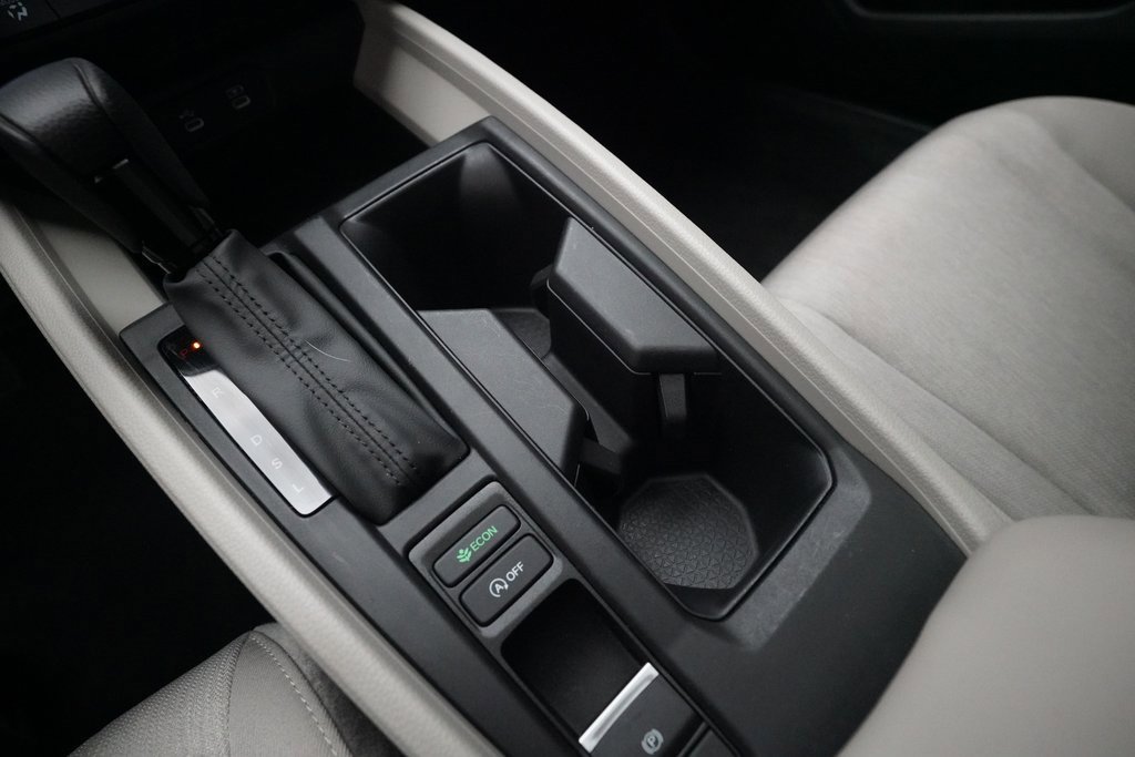 Used 2023 Honda Accord EX image 16