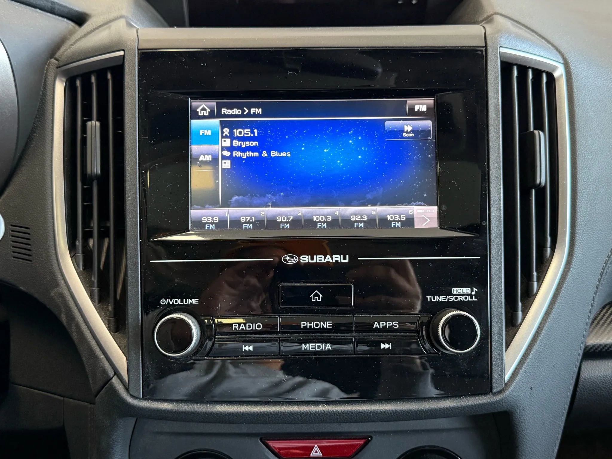 Used 2018 Subaru Crosstrek 2.0i Premium w/ Moonroof Package image 16