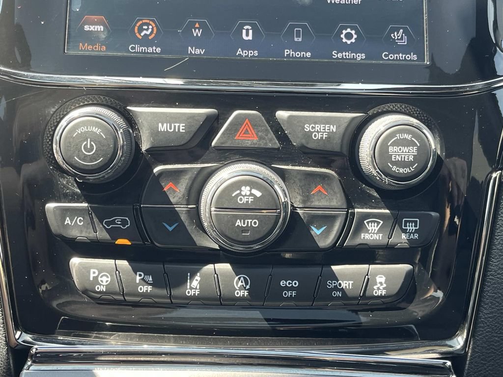 Used 2019 Jeep Grand Cherokee Limited X AWD/4WD image 34