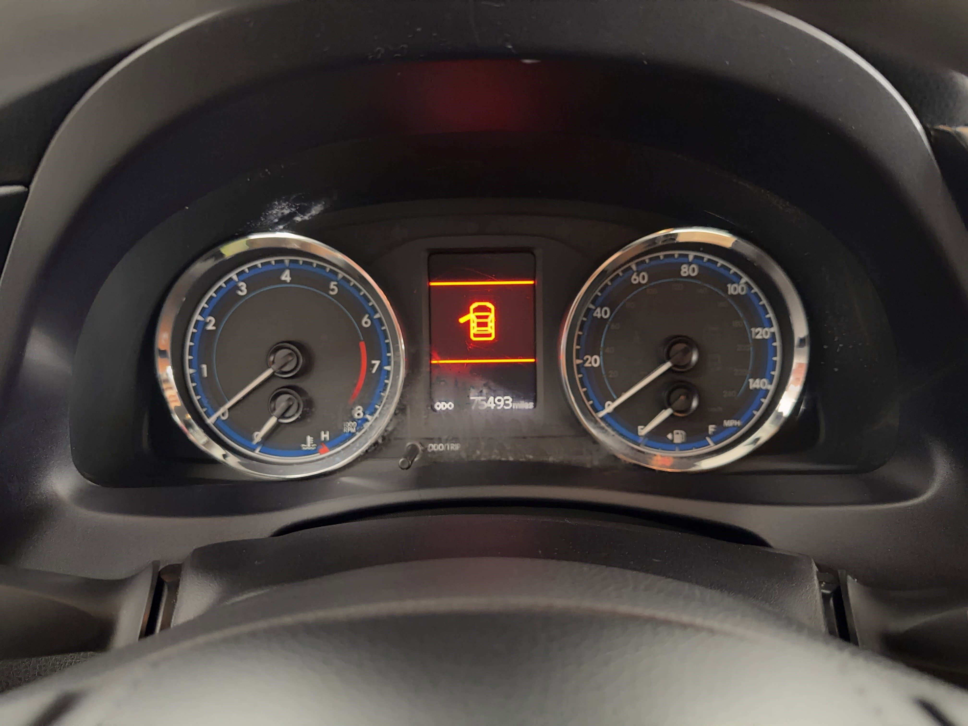 Used 2019 Toyota Corolla LE FWD image 26