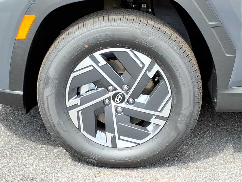 New 2026 Hyundai Tucson Blue SE AWD/4WD image 4