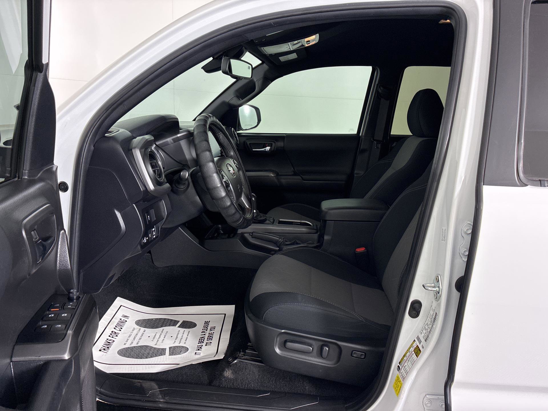 Used 2023 Toyota Tacoma 2WD Double Cab image 12