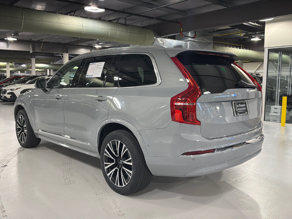Used 2025 Volvo XC90 T8 Plus w/ Protection Package Premier AWD/4WD image 6