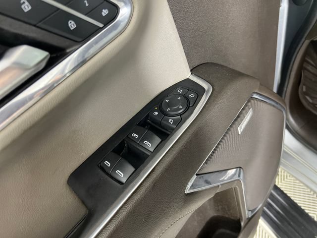 Used 2024 Chevrolet Silverado 1500 LTZ w/ LTZ Convenience Package II AWD/4WD image 11