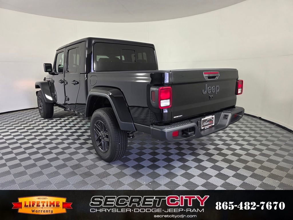 New 2025 Jeep Gladiator Sport AWD/4WD image 5