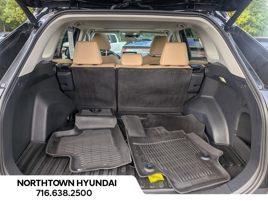 Used 2025 Toyota RAV4 XLE Premium w/ Weather Package AWD/4WD image 32