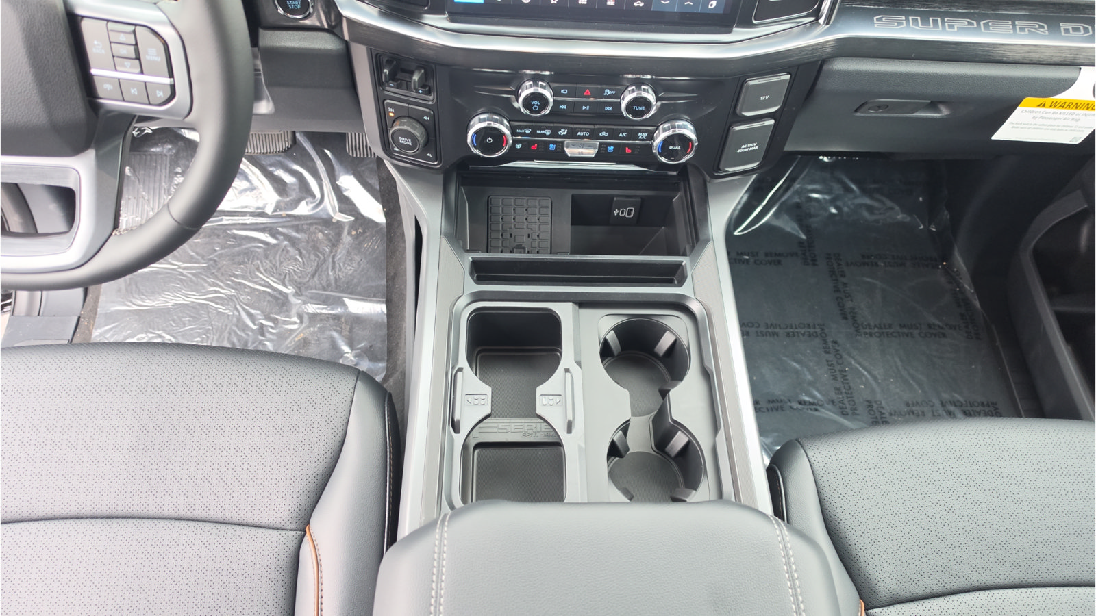 New 2027 Ford F250 Lariat w/ Black Appearance Package AWD/4WD image 17