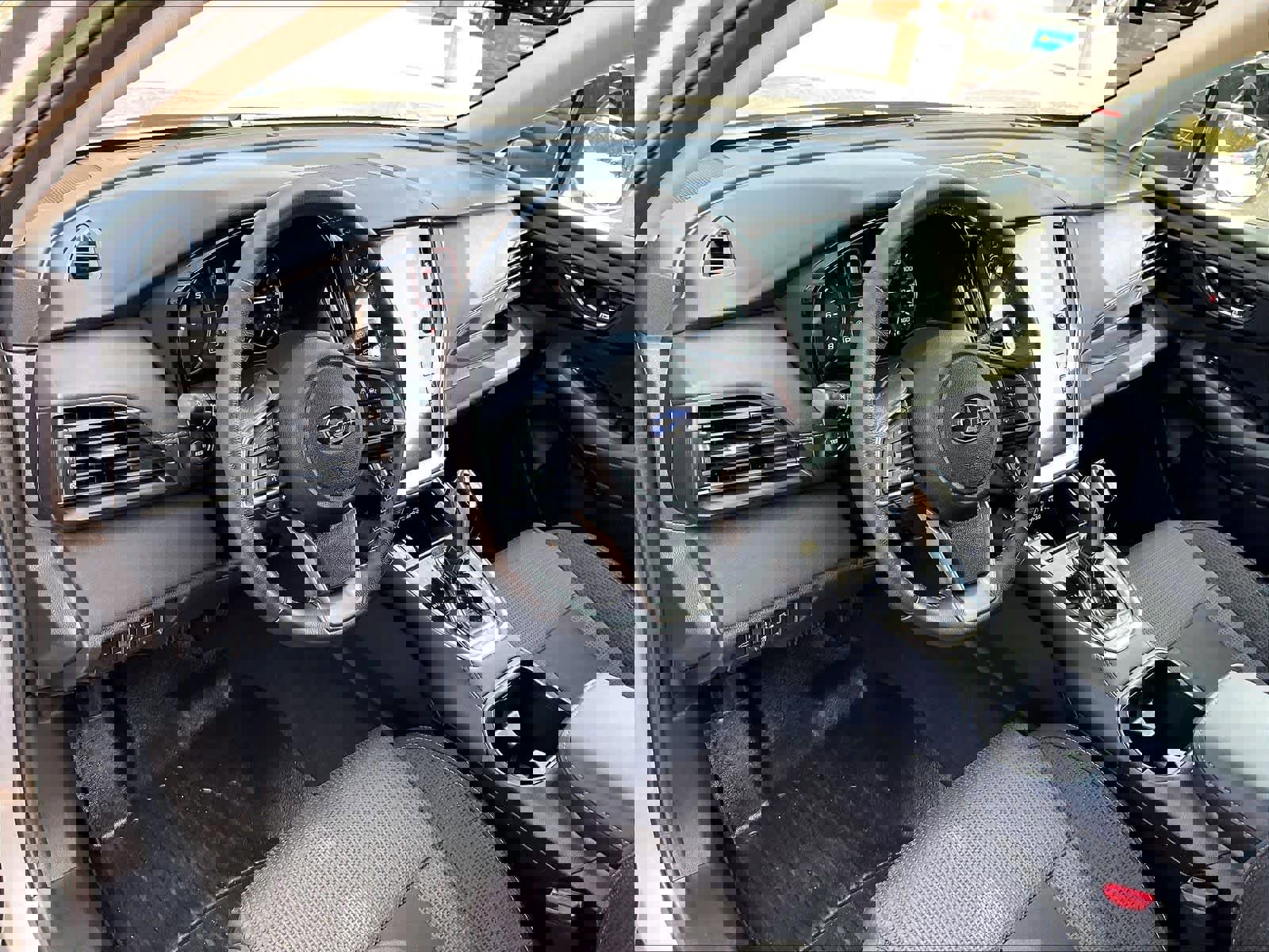 Used 2024 Subaru Outback Premium image 8