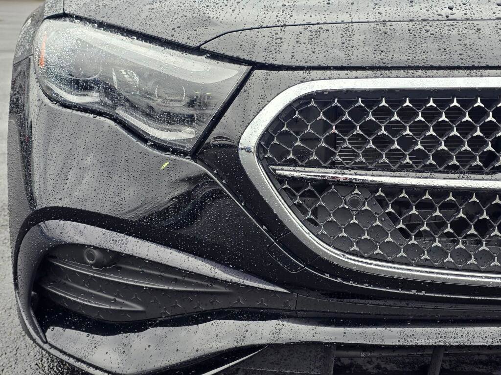 Used 2024 Mercedes-Benz E 450 4MATIC Sedan image 32