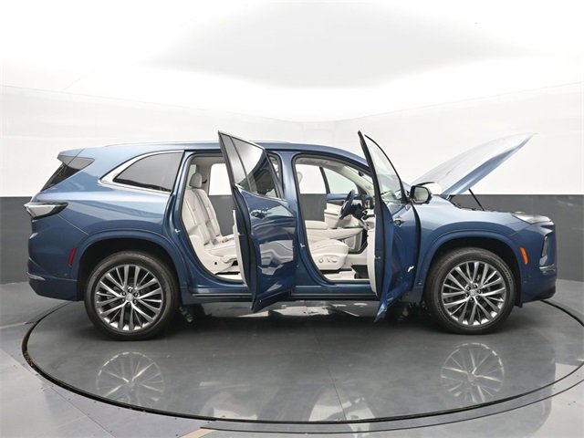 New 2026 Buick Enclave Avenir w/ Super Cruise Package image 59