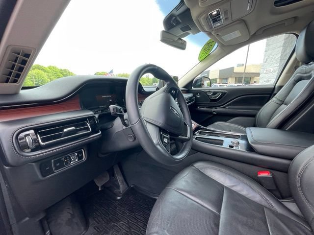 Used 2023 Lincoln Aviator Reserve w/ Jet Package AWD/4WD image 10