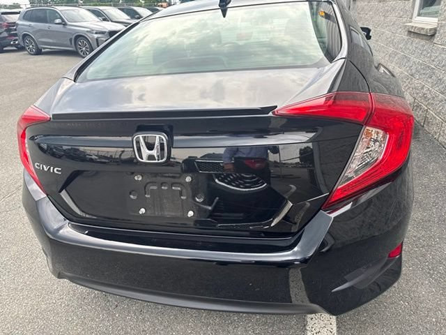 Used 2018 Honda Civic EX-T image 8