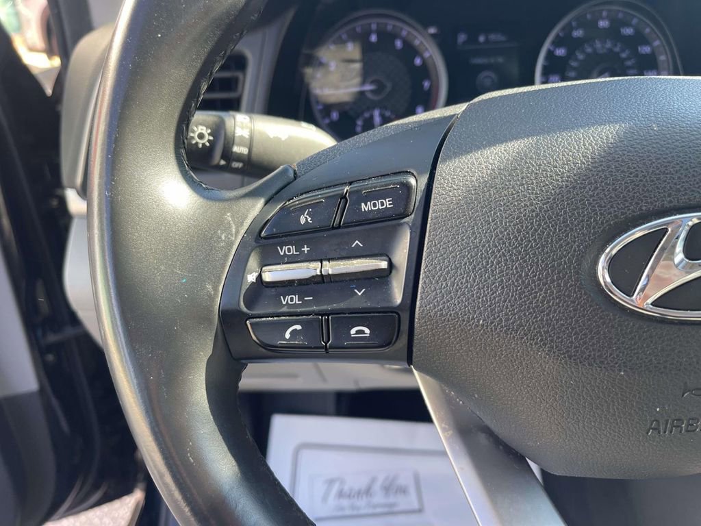 Used 2020 Hyundai Elantra Value Edition w/ Cargo Package (C1) image 22