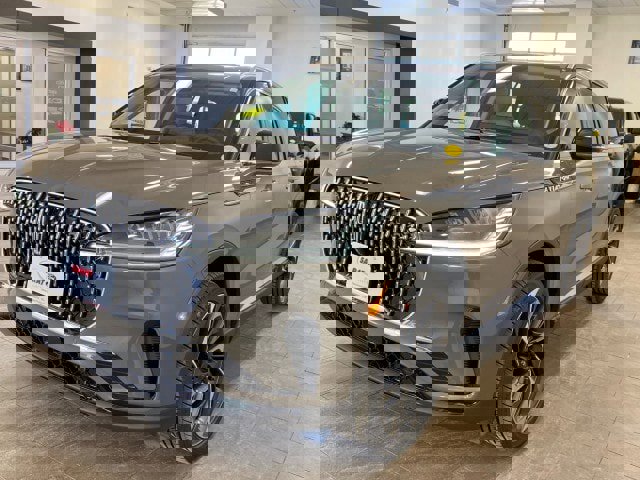 New 2026 Lincoln Aviator Reserve image 11