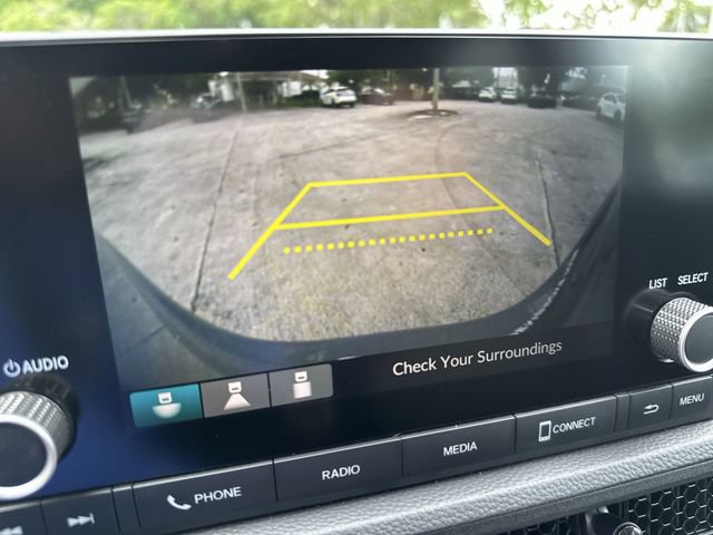 Used 2025 Honda CR-V LX image 17