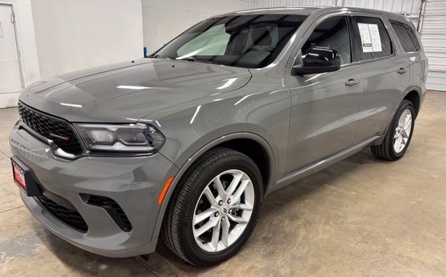 Used 2025 Dodge Durango GT AWD/4WD image 3
