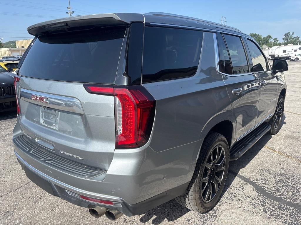 Used 2024 GMC Yukon Denali w/ Advanced Technology Package AWD/4WD image 11