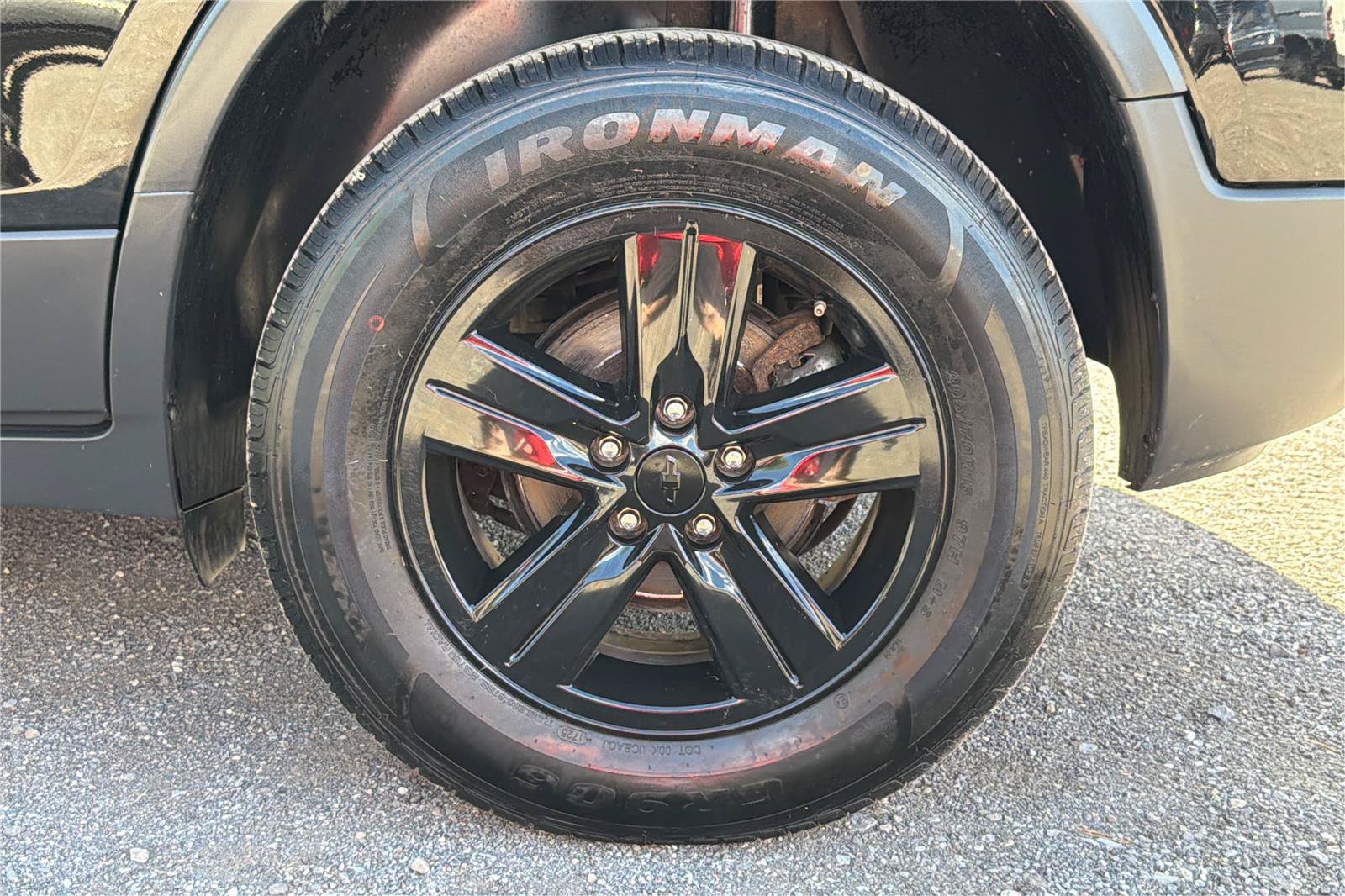 Used 2019 Chevrolet Trax LT w/ LT Convenience Package AWD/4WD image 26