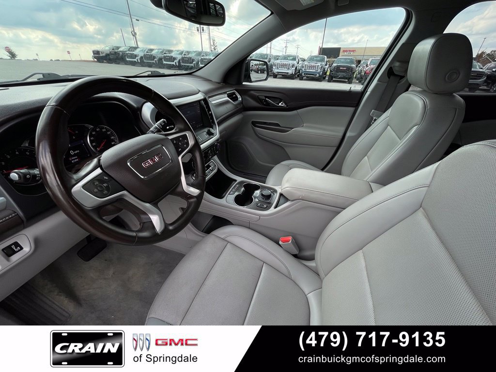 Used 2023 GMC Acadia SLT FWD image 10