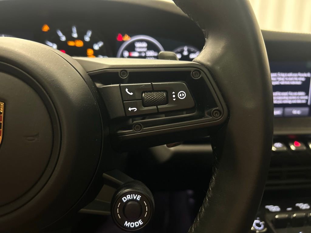 Used 2022 Porsche 911 Carrera S image 16