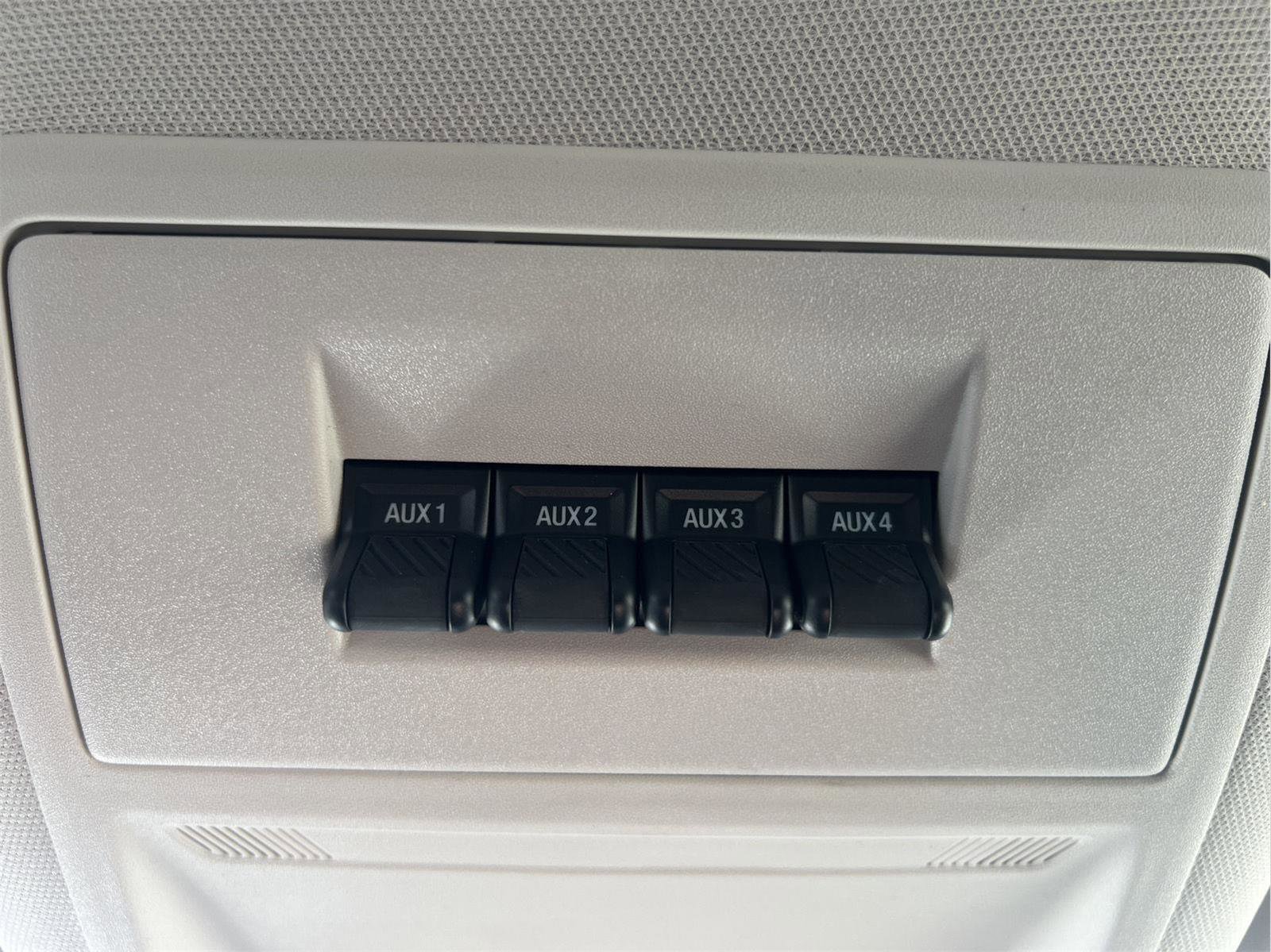 Used 2025 Ford Bronco Sport Outer Banks w/ Sasquatch Outer Banks Package image 28